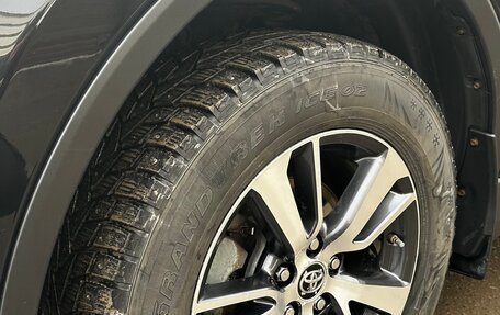 Toyota RAV4, 2016 год, 2 350 000 рублей, 14 фотография