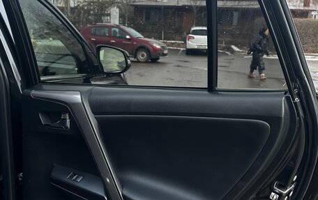 Toyota RAV4, 2016 год, 2 350 000 рублей, 20 фотография