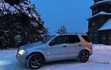 Mercedes-Benz M-Класс, 1999 год, 450 000 рублей, 2 фотография