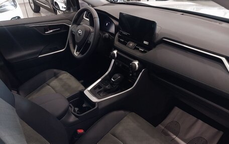 Toyota RAV4, 2025 год, 4 200 000 рублей, 6 фотография