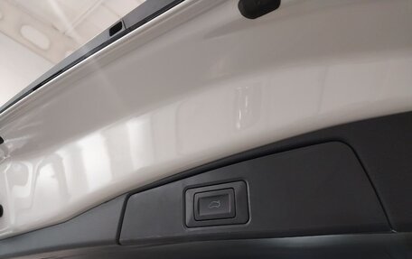 Toyota RAV4, 2025 год, 4 200 000 рублей, 12 фотография