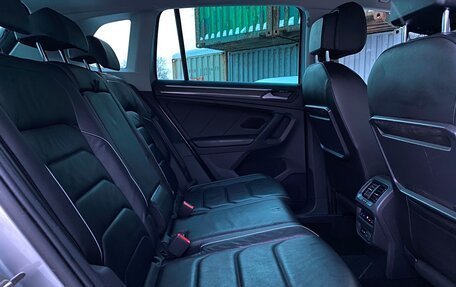 Volkswagen Tiguan II, 2019 год, 2 578 900 рублей, 11 фотография