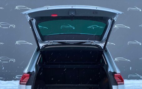 Volkswagen Tiguan II, 2019 год, 2 578 900 рублей, 16 фотография