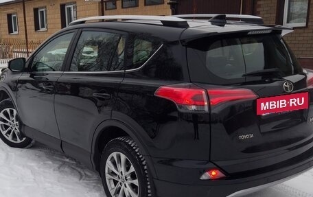 Toyota RAV4, 2016 год, 2 250 000 рублей, 5 фотография