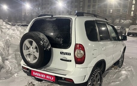 Chevrolet Niva I рестайлинг, 2013 год, 380 000 рублей, 7 фотография