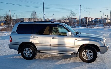 Toyota Land Cruiser 100 рестайлинг 2, 2006 год, 3 650 000 рублей, 4 фотография