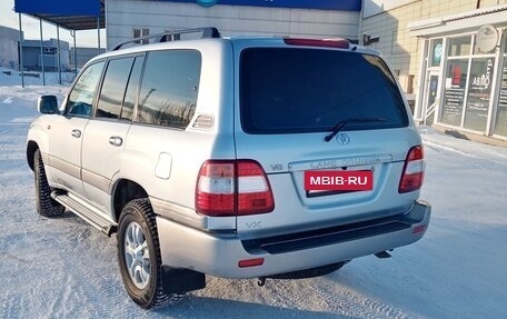 Toyota Land Cruiser 100 рестайлинг 2, 2006 год, 3 650 000 рублей, 3 фотография