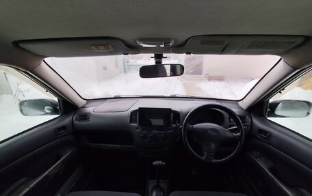 Toyota Probox I, 2003 год, 550 000 рублей, 6 фотография