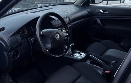 Skoda Superb III рестайлинг, 2008 год, 695 000 рублей, 20 фотография