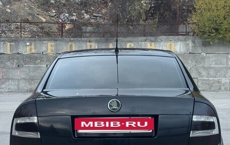 Skoda Superb III рестайлинг, 2008 год, 695 000 рублей, 9 фотография