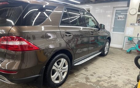 Mercedes-Benz M-Класс, 2012 год, 2 200 000 рублей, 4 фотография