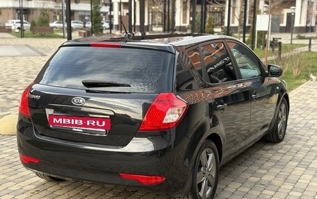 KIA cee'd I рестайлинг, 2010 год, 735 000 рублей, 4 фотография