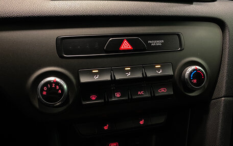 KIA Sportage IV рестайлинг, 2019 год, 2 220 000 рублей, 16 фотография