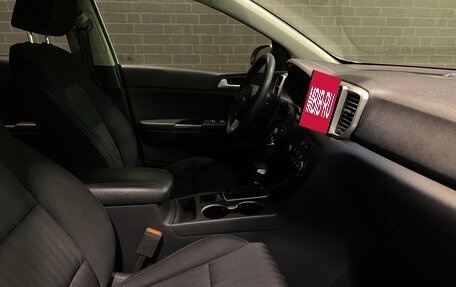 KIA Sportage IV рестайлинг, 2019 год, 2 220 000 рублей, 13 фотография