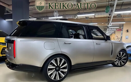 Land Rover Range Rover IV рестайлинг, 2023 год, 24 630 000 рублей, 4 фотография