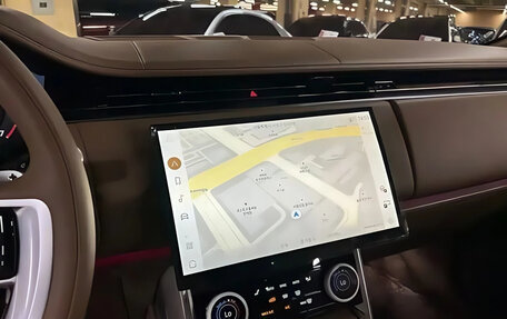 Land Rover Range Rover IV рестайлинг, 2023 год, 24 630 000 рублей, 7 фотография