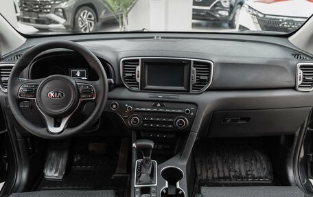 KIA Sportage IV рестайлинг, 2018 год, 1 950 000 рублей, 6 фотография