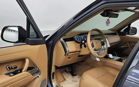 Land Rover Range Rover IV рестайлинг, 2024 год, 29 330 000 рублей, 3 фотография