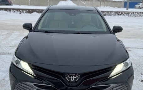 Toyota Camry, 2018 год, 2 550 000 рублей, 1 фотография