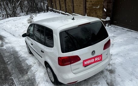 Volkswagen Touran III, 2011 год, 800 000 рублей, 9 фотография