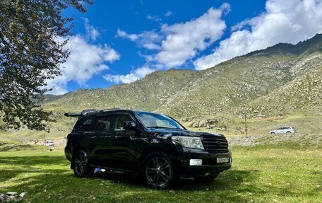 Toyota Land Cruiser 200, 2011 год, 3 109 000 рублей, 30 фотография