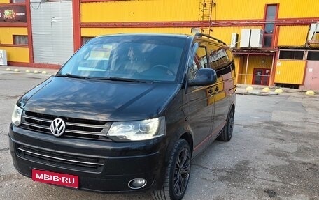 Volkswagen Multivan T5, 2012 год, 3 100 000 рублей, 1 фотография