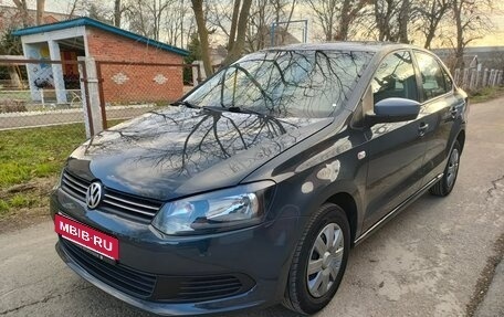 Volkswagen Polo VI (EU Market), 2014 год, 795 000 рублей, 2 фотография