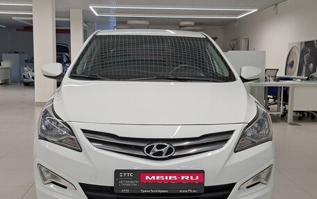 Hyundai Solaris II рестайлинг, 2015 год, 1 098 000 рублей, 2 фотография