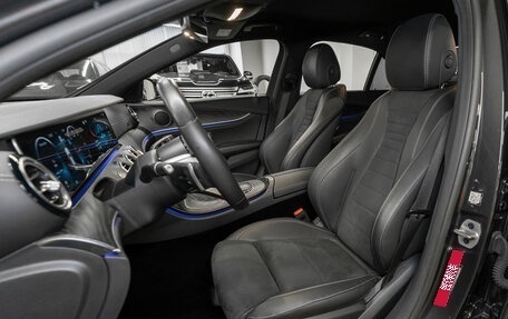 Mercedes-Benz E-Класс, 2021 год, 4 590 000 рублей, 9 фотография