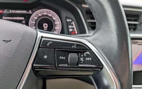 Audi A6, 2021 год, 4 200 000 рублей, 6 фотография