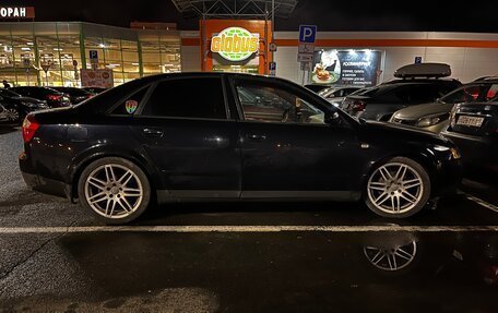 Audi A4, 2003 год, 850 000 рублей, 4 фотография