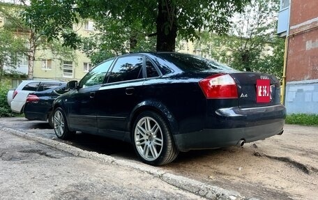 Audi A4, 2003 год, 850 000 рублей, 6 фотография