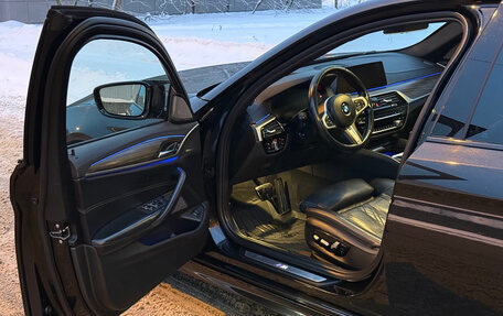 BMW 5 серия, 2019 год, 4 450 000 рублей, 21 фотография