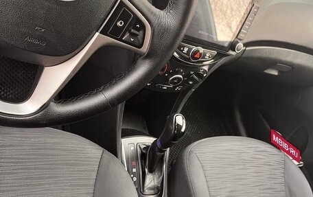 Hyundai Solaris II рестайлинг, 2016 год, 739 000 рублей, 2 фотография