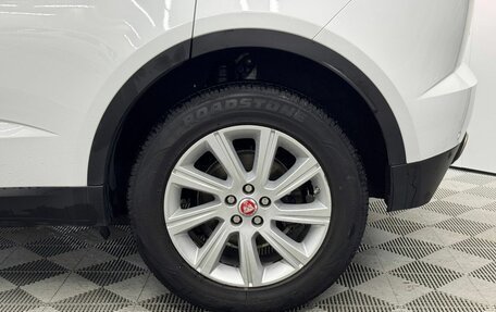 Jaguar E-Pace, 2018 год, 2 320 000 рублей, 15 фотография