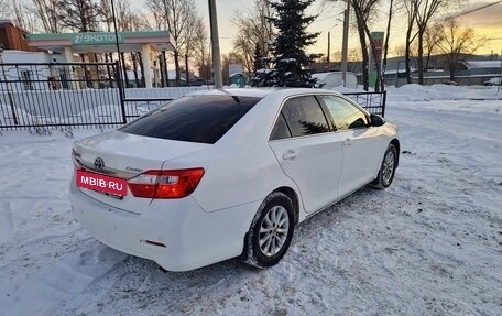 Toyota Camry, 2013 год, 1 290 000 рублей, 5 фотография