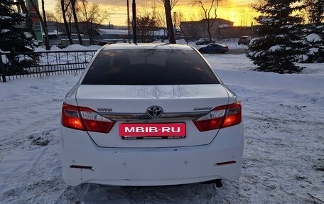 Toyota Camry, 2013 год, 1 290 000 рублей, 7 фотография