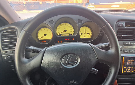 Lexus GS II рестайлинг, 1998 год, 630 000 рублей, 12 фотография