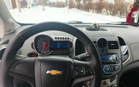 Chevrolet Aveo III, 2012 год, 850 000 рублей, 4 фотография