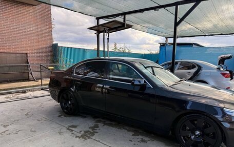 BMW 5 серия, 2004 год, 1 100 000 рублей, 2 фотография