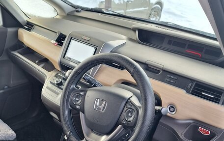 Honda Freed II, 2019 год, 1 650 000 рублей, 6 фотография