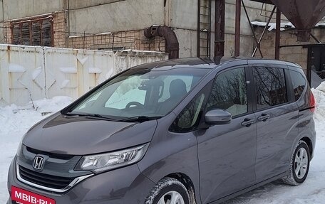 Honda Freed II, 2019 год, 1 650 000 рублей, 2 фотография