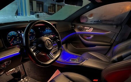 Mercedes-Benz E-Класс, 2020 год, 5 300 000 рублей, 35 фотография