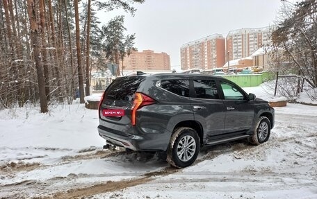 Mitsubishi Pajero Sport III рестайлинг, 2022 год, 4 000 000 рублей, 5 фотография