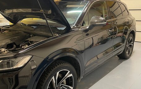 Volkswagen Touareg III, 2021 год, 5 550 000 рублей, 4 фотография