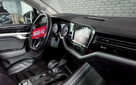 Volkswagen Touareg III, 2021 год, 5 550 000 рублей, 8 фотография