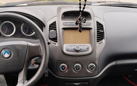 Geely GC6, 2014 год, 360 000 рублей, 12 фотография