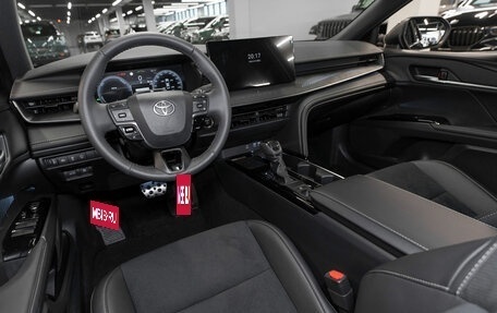 Toyota Camry, 2025 год, 4 600 000 рублей, 7 фотография