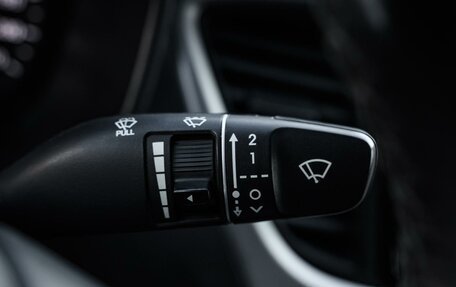 Hyundai Solaris II рестайлинг, 2019 год, 1 350 000 рублей, 19 фотография