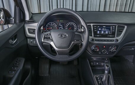 Hyundai Solaris II рестайлинг, 2021 год, 1 750 000 рублей, 12 фотография